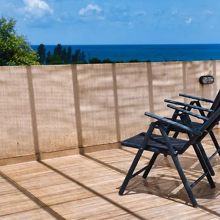 Elysia - Seaview With Private Pool, Garden, Panoramic Roof Terrace And 3-min Walk To Sea Argaka