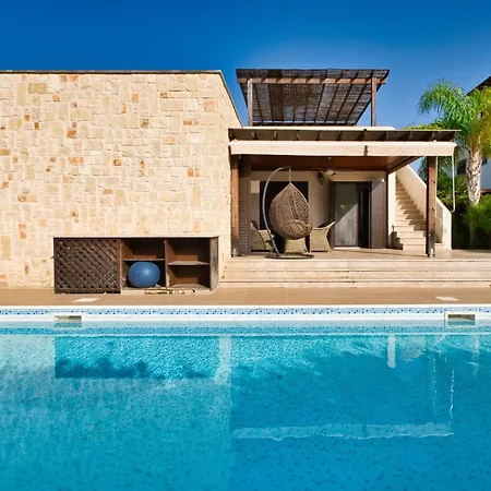 Villa Elysia - Seaview With Private Pool, Garden, Panoramic Roof Terrace And 3-min Walk To Sea