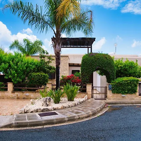 Villa Elysia - Seaview With Private Pool, Garden, Panoramic Roof Terrace And 3-min Walk To Sea